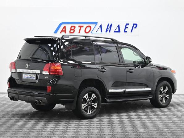 Toyota Land Cruiser 200 Series с пробегом 2011 года, цена 2 319 000 рублей, 150048 км, внедорожник, Автокод Объявления