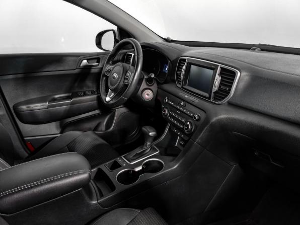 Kia Sportage IV с пробегом 2017 года, цена 2 190 000 рублей, 40311 км, внедорожник, Автокод Объявления