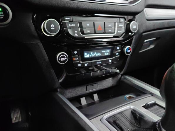 Geely Emgrand X7 I Рестайлинг 2 с пробегом 2018 года, цена 956 000 рублей, 201000 км, внедорожник, Автокод Объявления