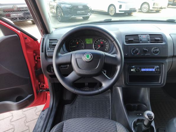 Skoda Fabia II Рестайлинг с пробегом 2010 года, цена 380 000 рублей, 189793 км, хэтчбек, Автокод Объявления