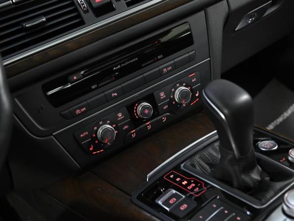 Audi A6 IV (C7) Рестайлинг с пробегом 2015 года, цена 1 799 000 рублей, 112000 км, седан, Автокод Объявления