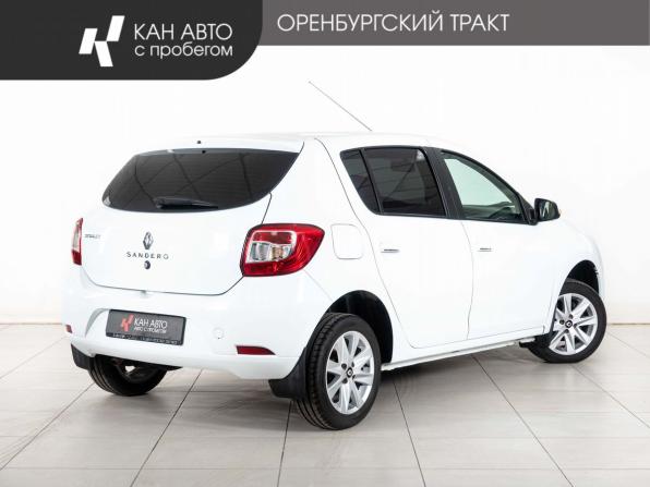 Renault Sandero II с пробегом 2018 года, цена 1 020 000 рублей, 82000 км, хэтчбек, Автокод Объявления