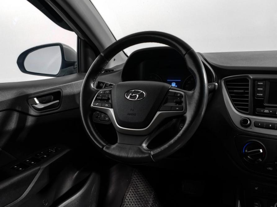 Hyundai Solaris II Санкт-Петербург  - изображение 15