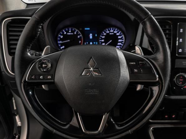 Mitsubishi Outlander III Рестайлинг 2 с пробегом 2017 года, цена 1 515 000 рублей, 237000 км, внедорожник, Автокод Объявления