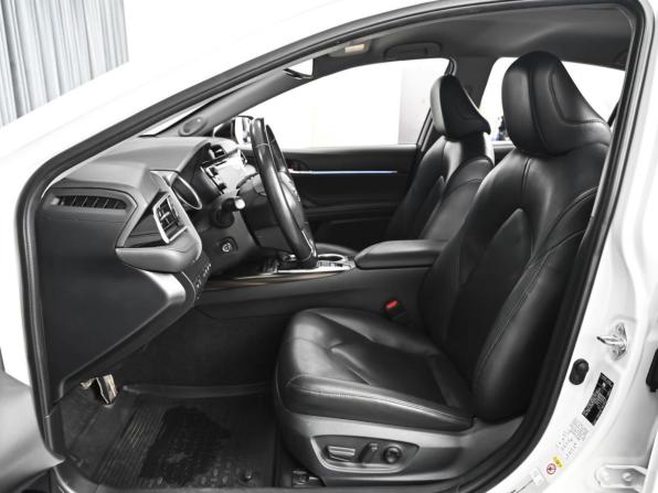 Toyota Camry VIII (XV70) с пробегом 2018 года, цена 2 969 000 рублей, 119827 км, седан, Автокод Объявления