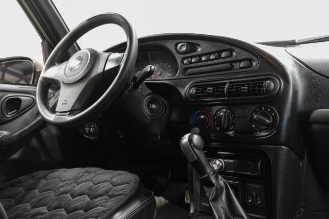 Chevrolet Niva I Рестайлинг с пробегом 2011 года, цена 549 000 рублей, 143000 км, внедорожник, Автокод Объявления
