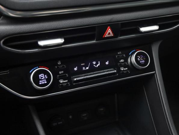 Hyundai Sonata VIII (DN8) с пробегом 2021 года, цена 2 488 777 рублей, 92490 км, седан, Автокод Объявления