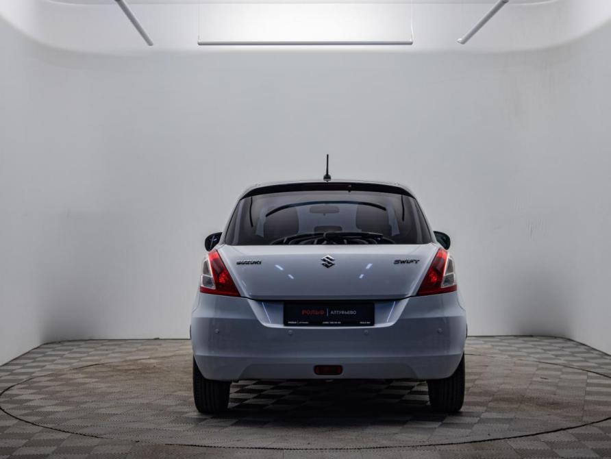 Suzuki Swift IV Москва  - изображение 4