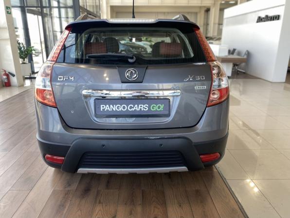 Dongfeng H30 Cross с пробегом 2015 года, цена 609 000 рублей, 151384 км, хэтчбек, Автокод Объявления