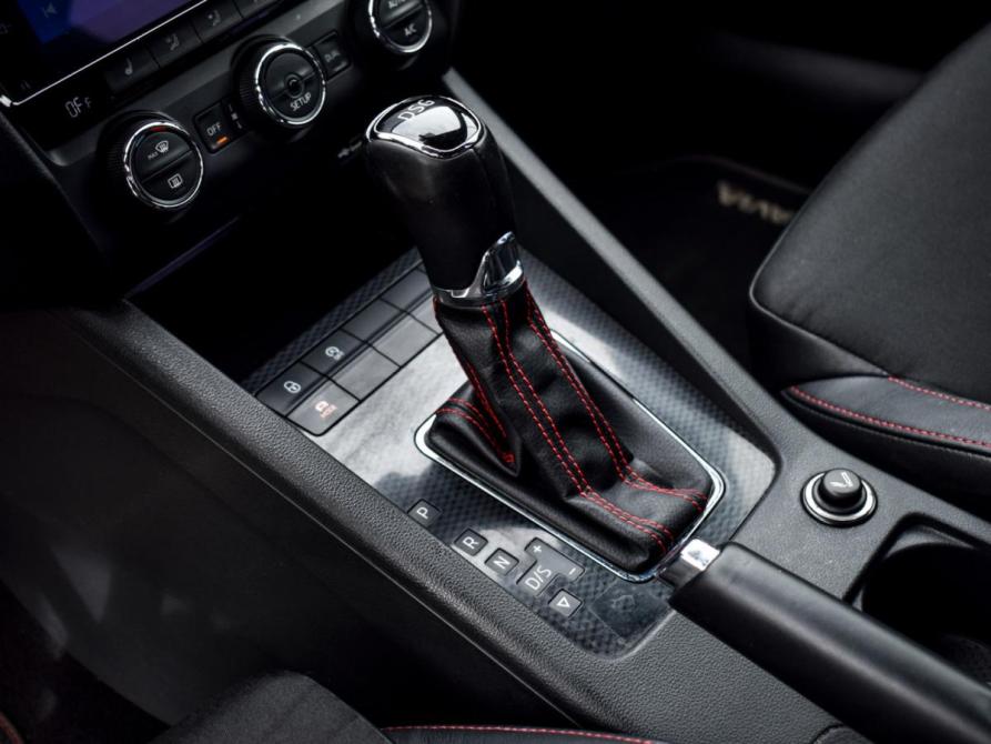 Skoda Octavia RS III Санкт-Петербург  - изображение 16