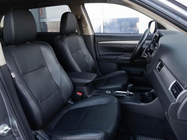 Mitsubishi Outlander III с пробегом 2012 года, цена 1 421 000 рублей, 247882 км, внедорожник, Автокод Объявления
