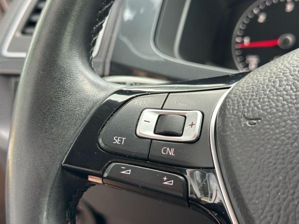 Volkswagen Multivan T6 с пробегом 2019 года, цена 4 199 000 рублей, 239000 км, минивэн, Автокод Объявления