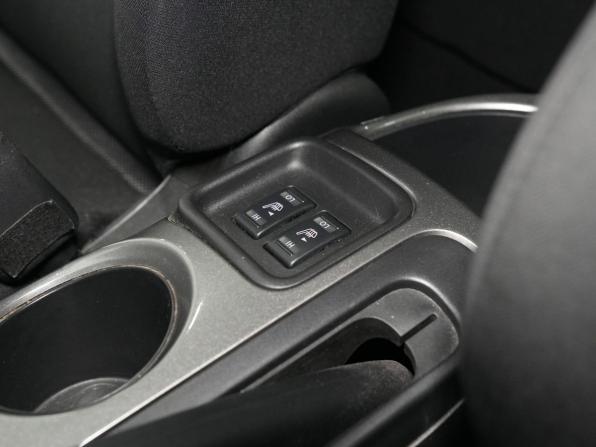Nissan Juke I с пробегом 2012 года, цена 980 000 рублей, 227000 км, внедорожник, Автокод Объявления