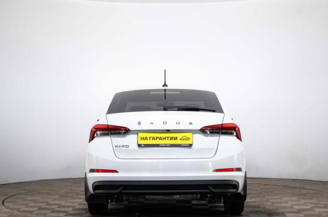 Skoda Rapid II с пробегом 2022 года, цена 2 009 000 рублей, 67626 км, лифтбек, Автокод Объявления