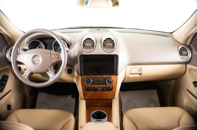 Mercedes-Benz M-Класс II (W164) с пробегом 2007 года, цена 1 799 000 рублей, 188523 км, внедорожник, Автокод Объявления