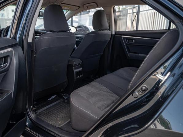 Toyota Corolla XI (E160 E170 E180) с пробегом 2013 года, цена 1 335 000 рублей, 133604 км, седан, Автокод Объявления