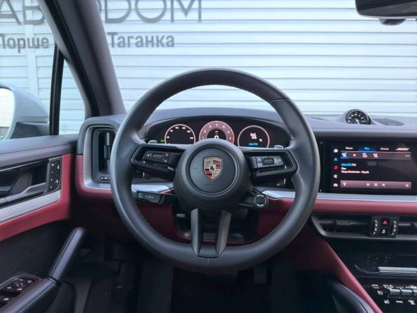 Porsche Cayenne III Рестайлинг с пробегом 2024 года, цена 12 797 000 рублей, 46794 км, внедорожник, Автокод Объявления