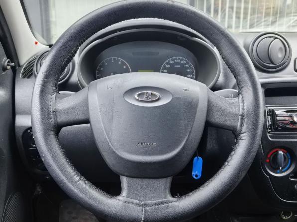 Lada (ВАЗ) Granta I с пробегом 2015 года, цена 300 000 рублей, 210880 км, седан, Автокод Объявления
