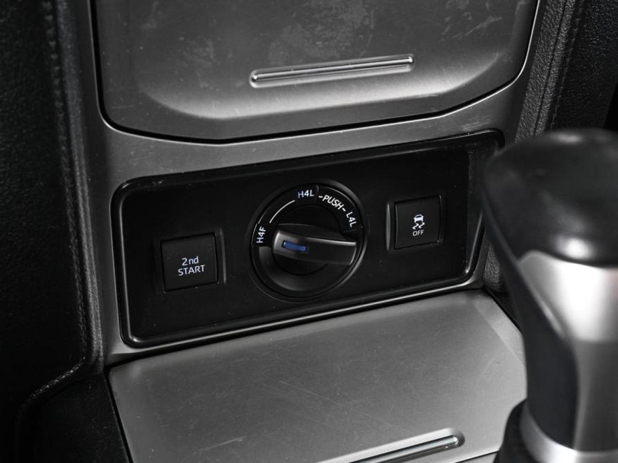 Toyota Land Cruiser Prado 150 Series Рестайлинг 3 Ростов-на-Дону  - изображение 14