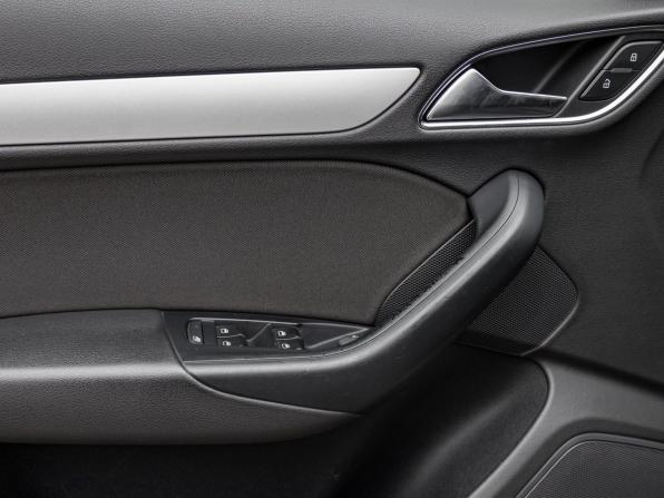 Audi Q3 I (8U) Рестайлинг с пробегом 2015 года, цена 1 855 000 рублей, 142768 км, внедорожник, Автокод Объявления
