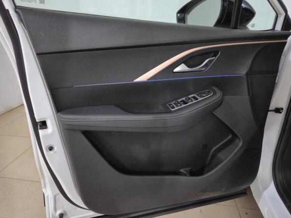 Omoda C5 I с пробегом 2023 года, цена 2 100 000 рублей, 16454 км, внедорожник, Автокод Объявления