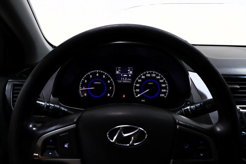 Hyundai Solaris I Рестайлинг Сургут  - изображение 18