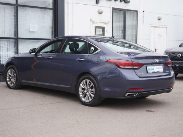 Hyundai Genesis II с пробегом 2014 года, цена 2 150 000 рублей, 128095 км, седан, Автокод Объявления