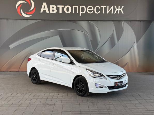 Hyundai Solaris I Рестайлинг с пробегом 2016 года, цена 949 000 рублей, 126100 км, седан, Автокод Объявления
