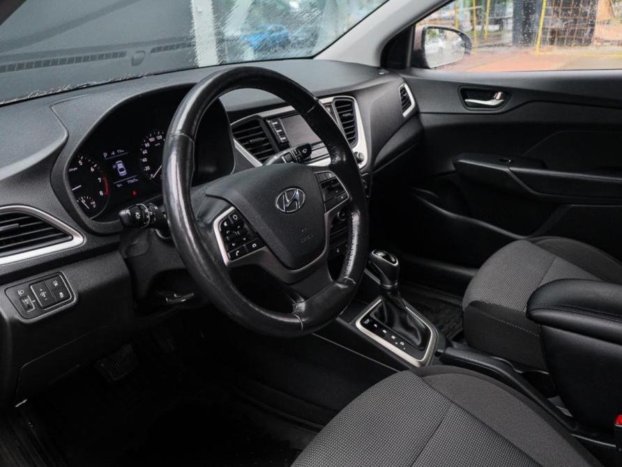 Hyundai Solaris II Москва  - изображение 13