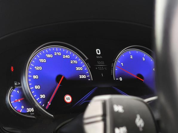 BMW 5 серии VII (G30/G31/G38) с пробегом 2017 года, цена 3 990 000 рублей, 88400 км, седан, Автокод Объявления