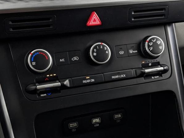 Kia Carnival IV с пробегом 2021 года, цена 3 255 000 рублей, 110533 км, минивэн, Автокод Объявления
