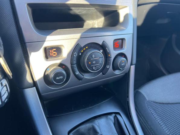 Peugeot 308 I Рестайлинг с пробегом 2012 года, цена 499 000 рублей, 158399 км, хэтчбек, Автокод Объявления