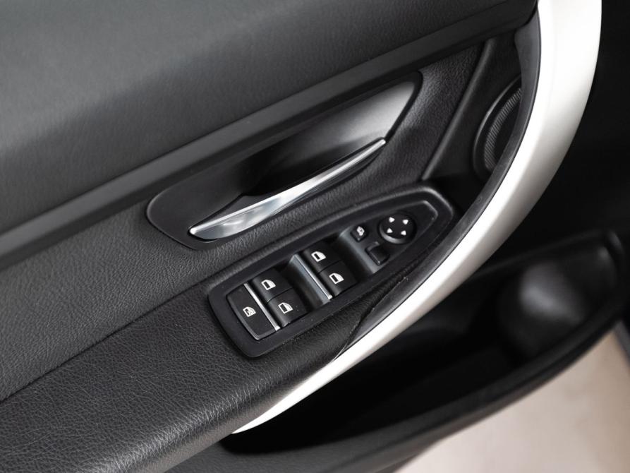 BMW 3 серии VI (F3x) Рестайлинг Челябинск  - изображение 8