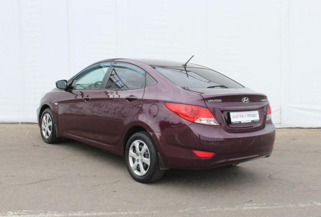 Hyundai Solaris I с пробегом 2014 года, цена 599 000 рублей, 157948 км, седан, Автокод Объявления