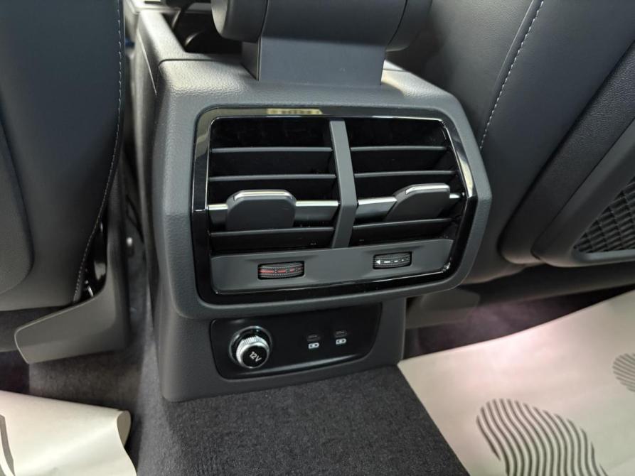 Audi Q3 II (F3) Санкт-Петербург  - изображение 38