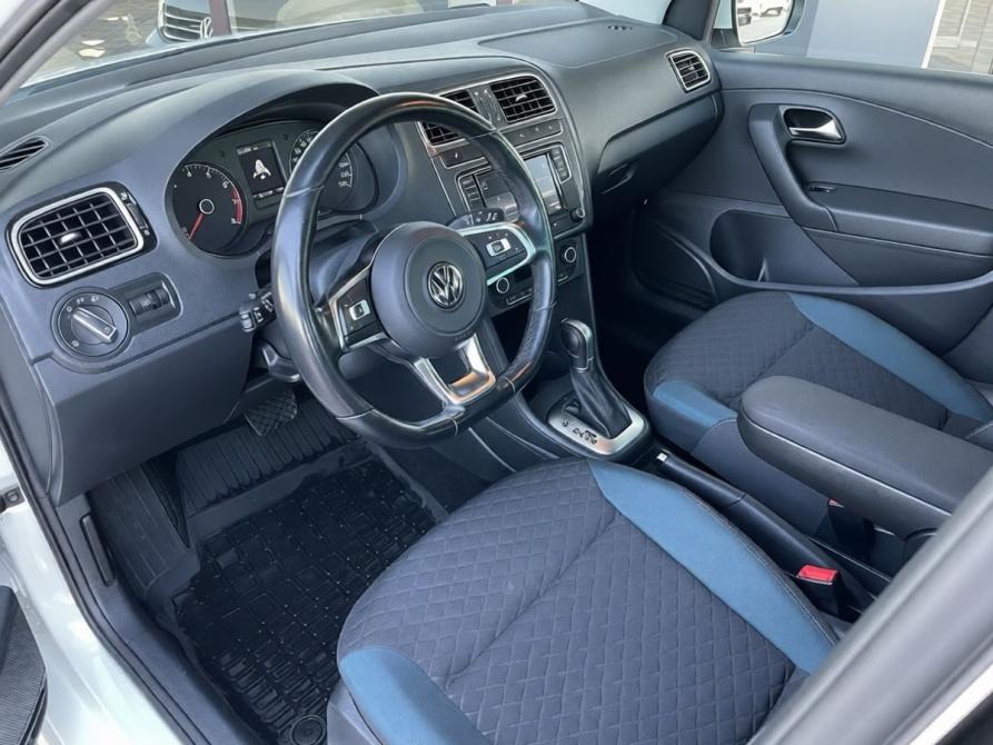 Volkswagen Polo V Рестайлинг Краснодар  - изображение 9