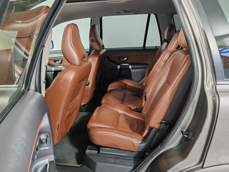 Volvo XC90 I Рестайлинг Москва  - изображение 17