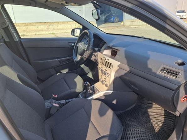 Opel Astra H Рестайлинг с пробегом 2008 года, цена 465 000 рублей, 101287 км, седан, Автокод Объявления
