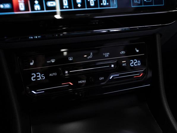 Skoda Superb III Рестайлинг с пробегом 2025 года, цена 3 350 000 рублей, 30 км, лифтбек, Автокод Объявления
