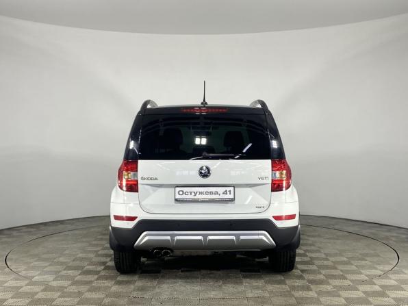 Skoda Yeti I Рестайлинг с пробегом 2017 года, цена 1 550 000 рублей, 113478 км, внедорожник, Автокод Объявления