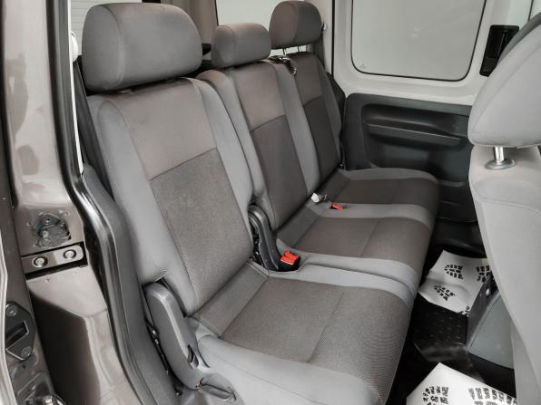 Volkswagen Caddy III Рестайлинг с пробегом 2013 года, цена 703 500 рублей, 340000 км, компактвэн, Автокод Объявления