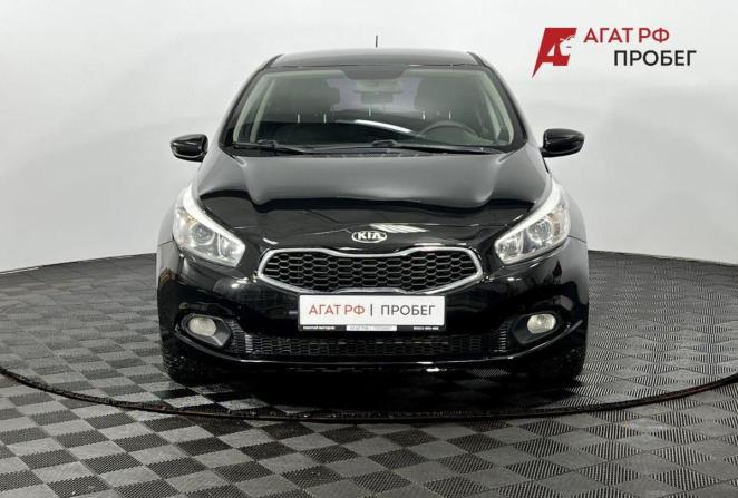 Kia Ceed II с пробегом 2014 года, цена 770 000 рублей, 172840 км, хэтчбек, Автокод Объявления