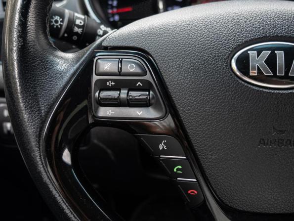 Kia Ceed II с пробегом 2013 года, цена 1 220 000 рублей, 144165 км, хэтчбек, Автокод Объявления