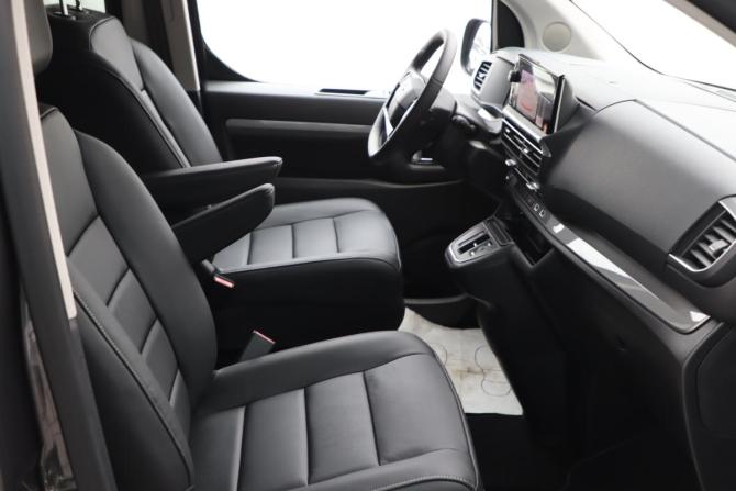 Opel Zafira Life I Рестайлинг с пробегом 2026 года, цена 6 999 000 рублей, 25 км, минивэн, Автокод Объявления
