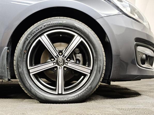 Kia Ceed II Рестайлинг с пробегом 2015 года, цена 1 463 000 рублей, 74983 км, хэтчбек, Автокод Объявления