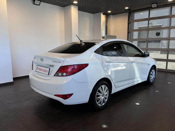 Hyundai Solaris I Рестайлинг с пробегом 2015 года, цена 675 000 рублей, 266663 км, седан, Автокод Объявления