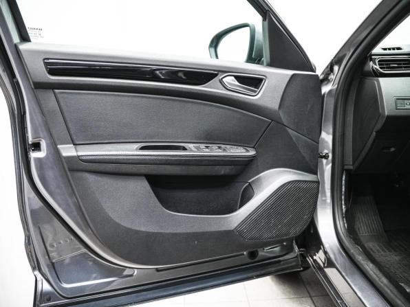 Renault Arkana I с пробегом 2019 года, цена 1 650 000 рублей, 113851 км, внедорожник, Автокод Объявления
