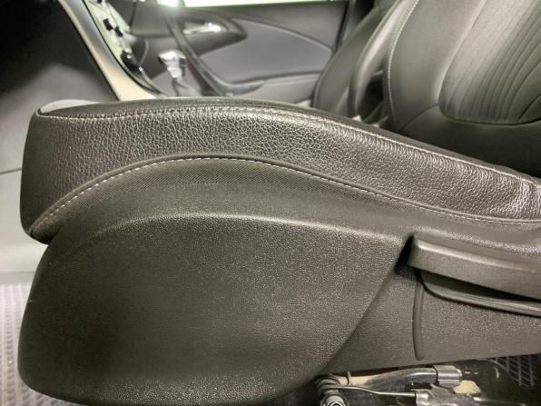 Opel Astra J Рестайлинг с пробегом 2014 года, цена 930 000 рублей, 136601 км, хэтчбек, Автокод Объявления