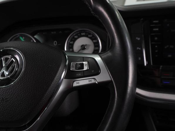 Volkswagen Touareg III с пробегом 2018 года, цена 5 249 000 рублей, 167825 км, внедорожник, Автокод Объявления