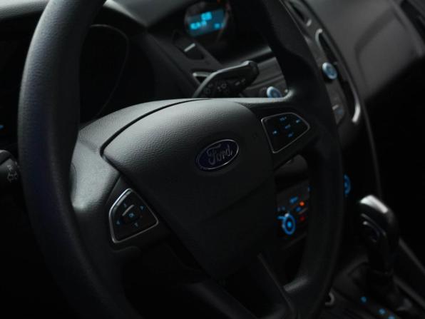 Ford Focus III Рестайлинг с пробегом 2016 года, цена 919 700 рублей, 127725 км, универсал, Автокод Объявления